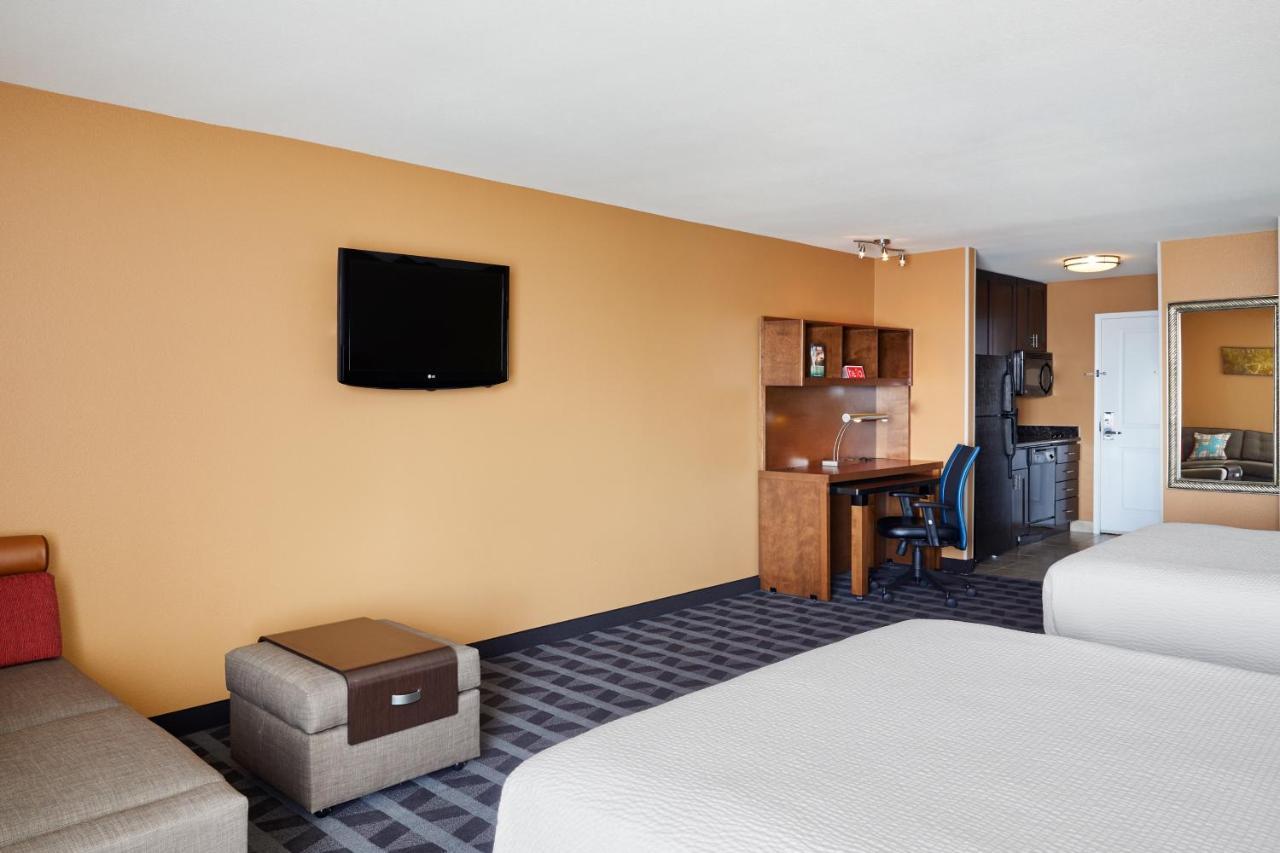Towneplace Suites By Marriott Midland Exterior foto