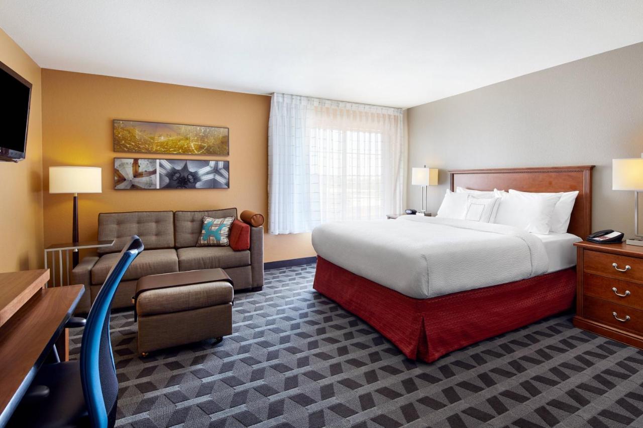 Towneplace Suites By Marriott Midland Exterior foto